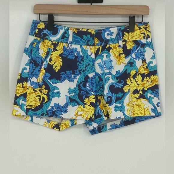 "NWT" Cache Vibrant Paisley Blue & Yellow Women's Shorts- Size 0 - Picture 1 of 8